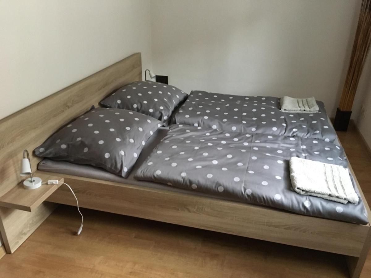 Chata pri jaskyni Bystrá Exterior foto